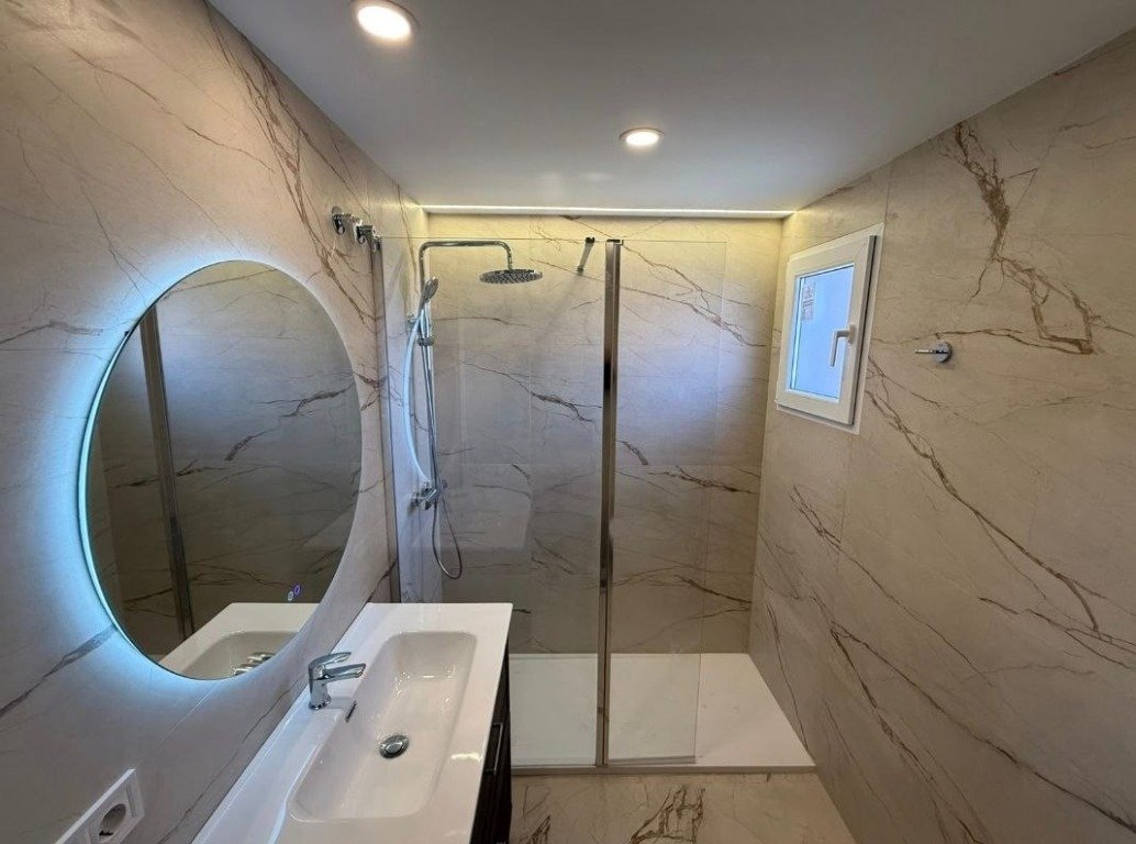 Baño reformado - después TecnoLlevant